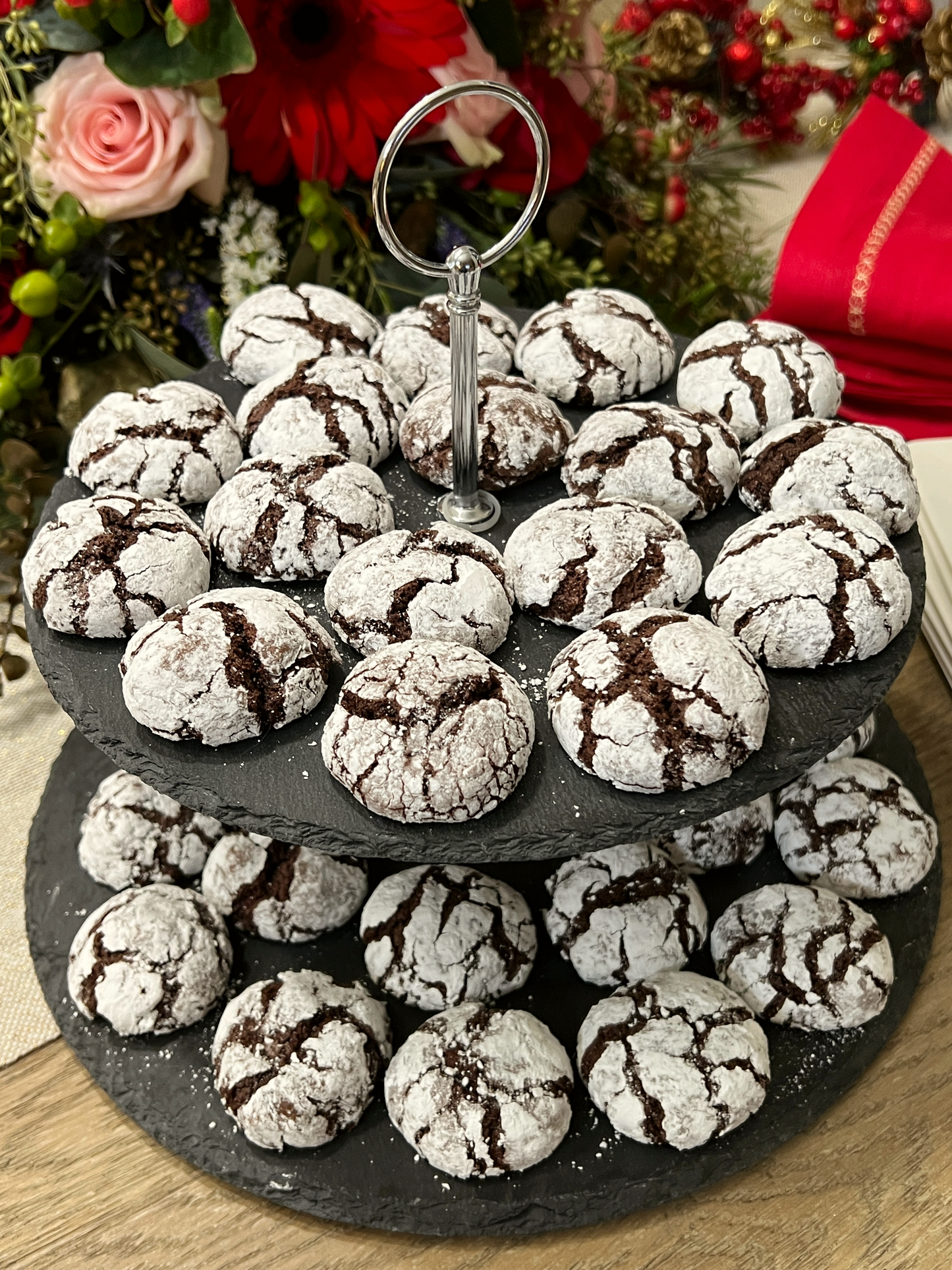 A Gluten-Free Christmas Feast: Three Elegant Meals Made Simple (eBook)