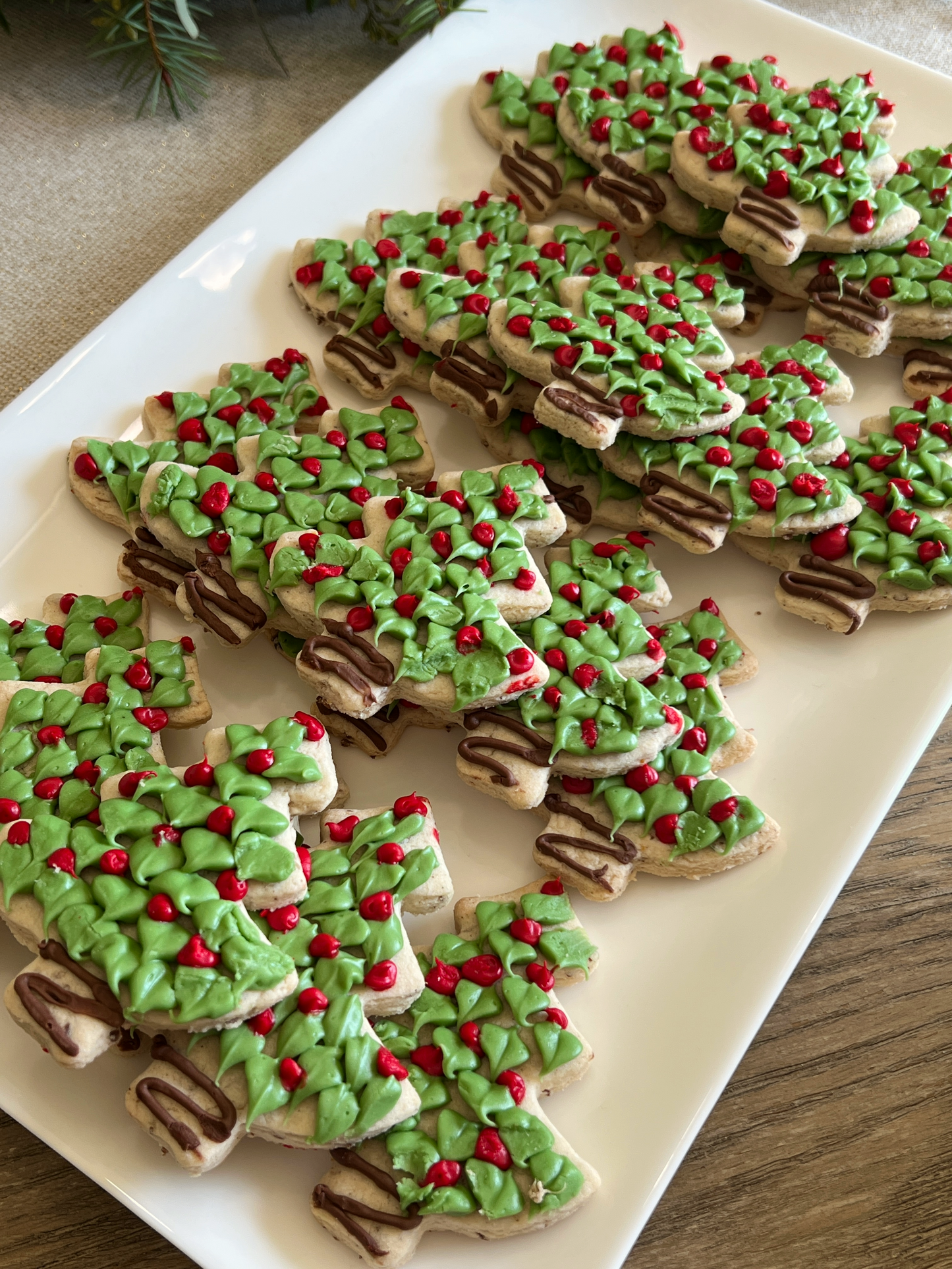 A Gluten-Free Christmas Feast: Three Elegant Meals Made Simple (eBook)